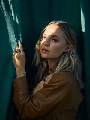 Madison Iseman